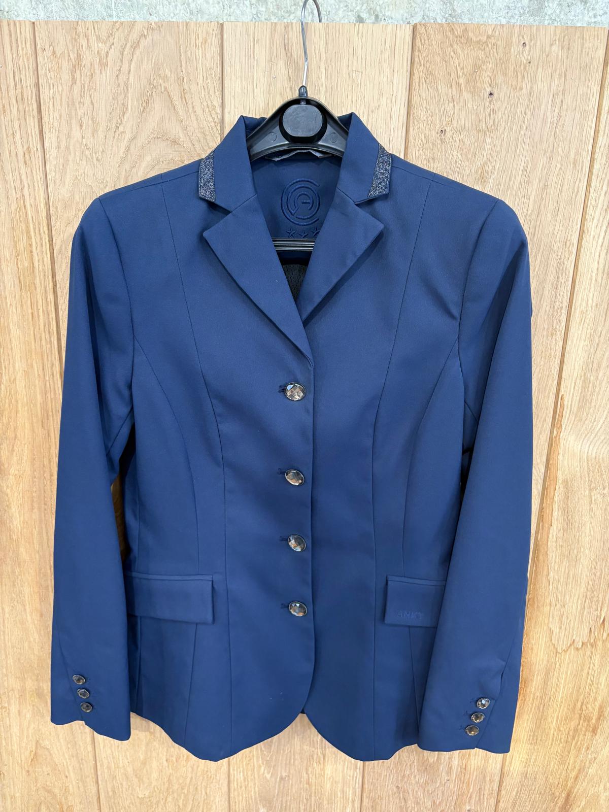 Splinternieuw wedstrijdjasje