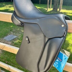 Dressuurzadel Pony Wintec 500 incl. singel